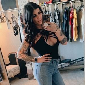 Meet your Posher, Ash